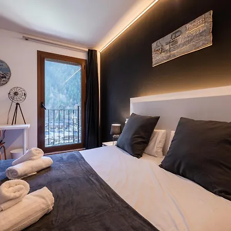 Moderno Pic Negre Con Vistas *
